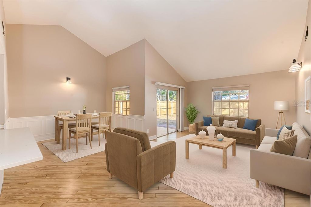 Image 6 of property listing at 4607 W LOUGHMAN STREET, Tampa, FL 33616