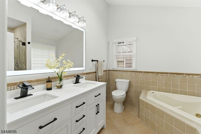 538 Willow Ave, Garwood Boro, NJ 07027