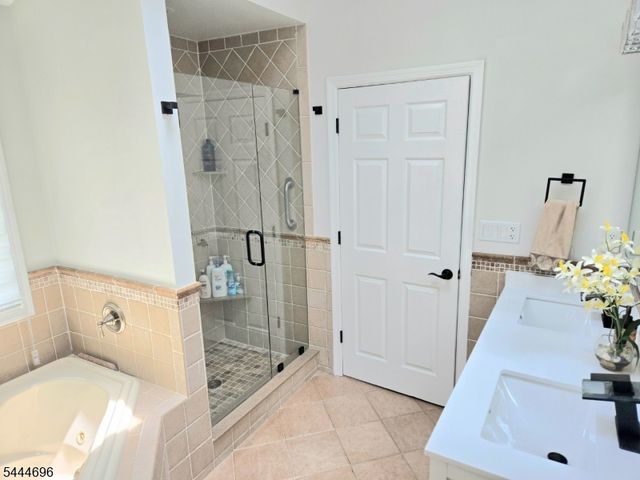 538 Willow Ave, Garwood Boro, NJ 07027
