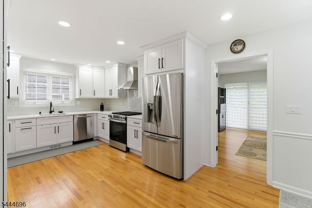 538 Willow Ave, Garwood Boro, NJ 07027