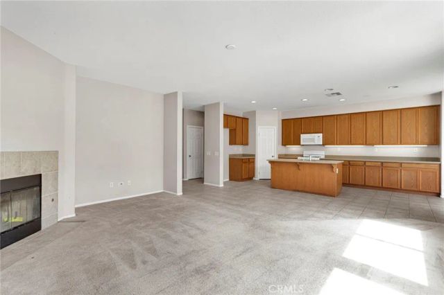 12483 Ava Loma, Victorville, CA 92392