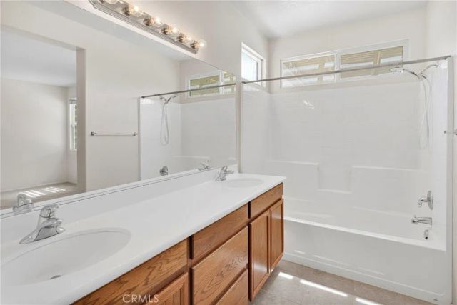 12483 Ava Loma, Victorville, CA 92392