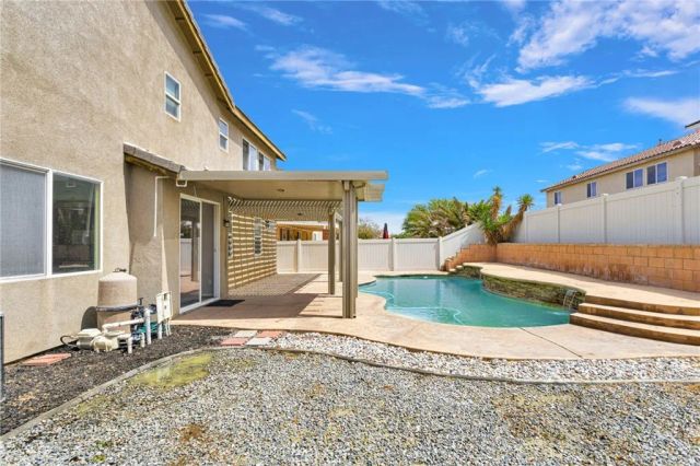 12483 Ava Loma, Victorville, CA 92392