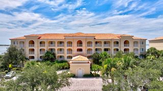 22 Harbour Isles 105 Drive W 105, Fort Pierce, FL 34949