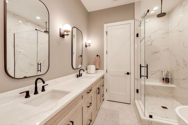 1644 W Diversey Parkway 1, Chicago, IL 60614