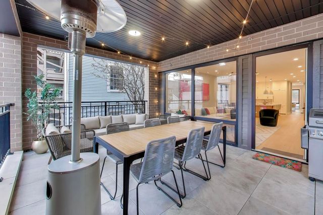 1644 W Diversey Parkway 1, Chicago, IL 60614