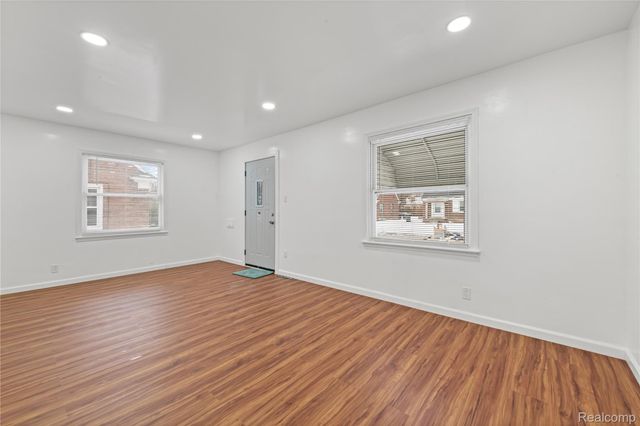 17179 Ontario Street, Detroit, MI 48224