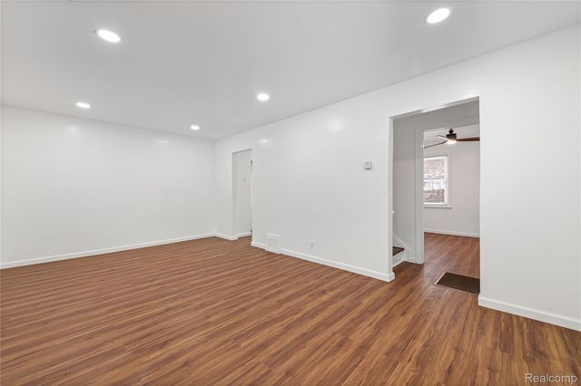 17179 Ontario Street, Detroit, MI 48224