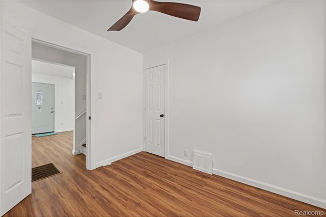 17179 Ontario Street, Detroit, MI 48224