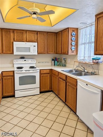 4591 Bay Beach LN 192, Fort Myers Beach, FL 33931
