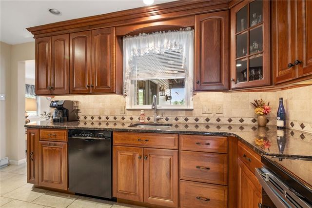 6528 Walnut Lane, Upper Saucon Twp, PA 18036
