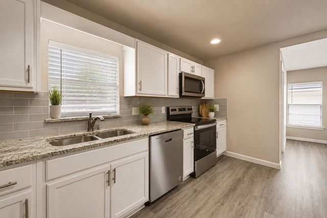 1318 Raines Street, Arlington, TX 76010