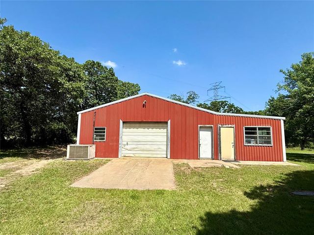 106508 S 3410 Road, Meeker, OK 74855