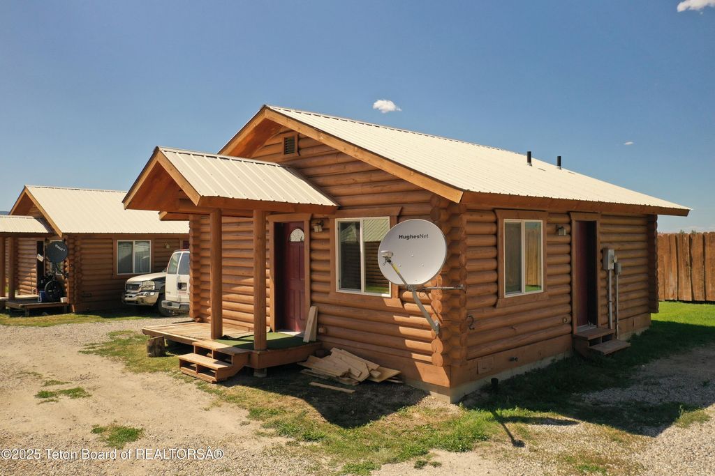 4760 W 500 W, Victor, ID 83455 photo 3