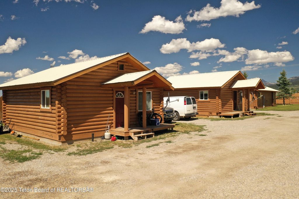 4760 W 500 W, Victor, ID 83455 photo 7