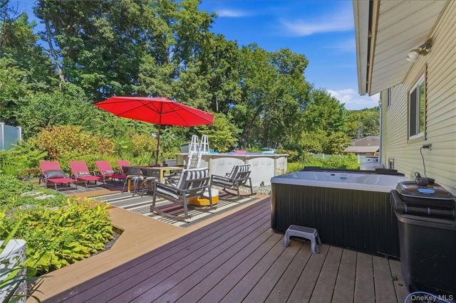 535 Westbrook Drive, Cortlandt Manor, NY 10567
