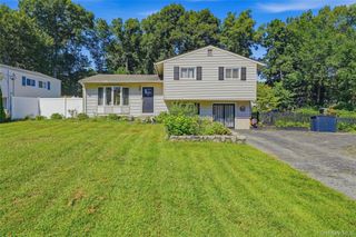 535 Westbrook Drive, Cortlandt Manor, NY 10567