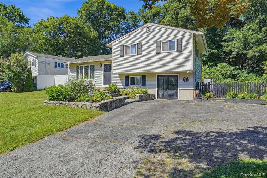 535 Westbrook Drive, Cortlandt Manor, NY 10567 — photo 2