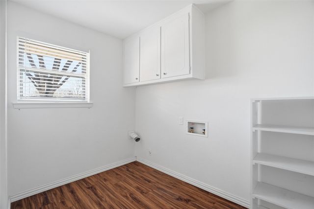 8013 Carrick Street, Benbrook, TX 76116