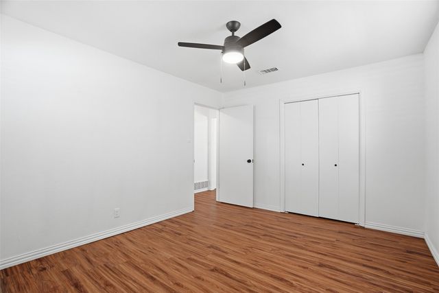 8013 Carrick Street, Benbrook, TX 76116