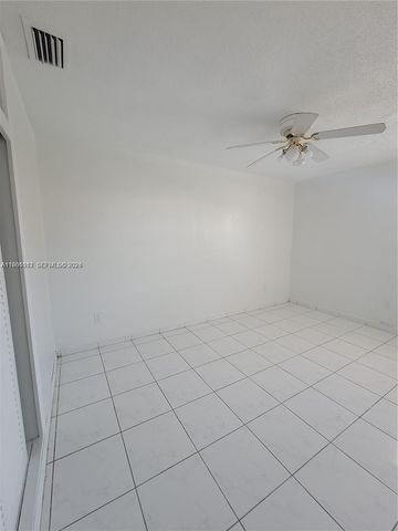 12305 SW 42nd St, Miami, FL 33175