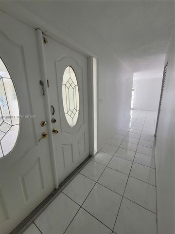 12305 SW 42nd St, Miami, FL 33175