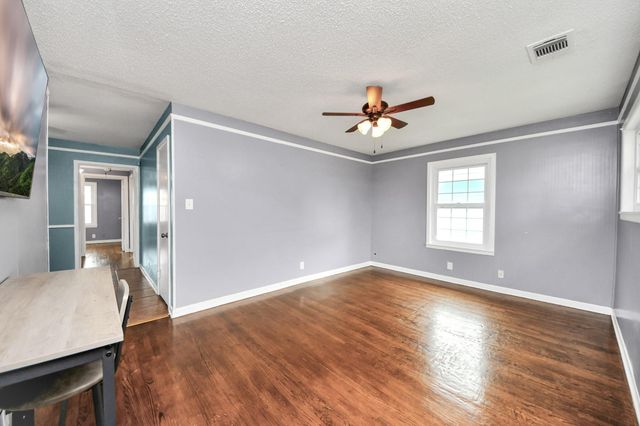 12413 Industrial Road, Houston, TX 77015