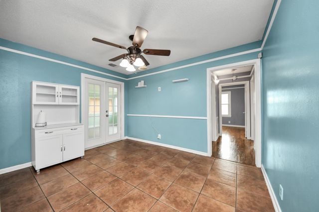 12413 Industrial Road, Houston, TX 77015