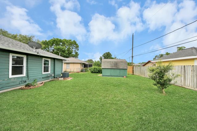 12413 Industrial Road, Houston, TX 77015