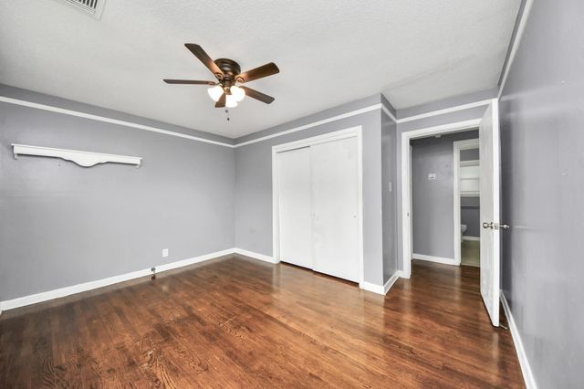 12413 Industrial Road, Houston, TX 77015