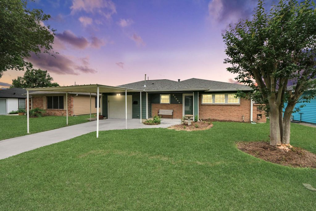 12413 Industrial Road, Houston, TX 77015