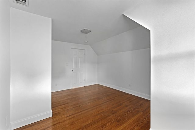 17 Forest Ave 3, Salem, MA 01970