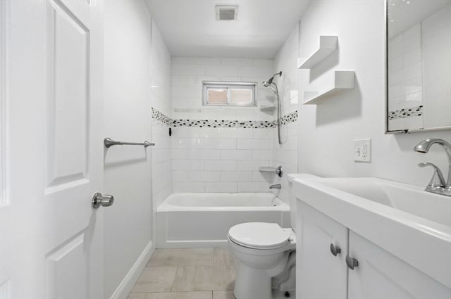 17 Forest Ave 3, Salem, MA 01970