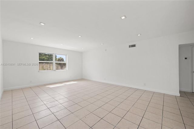 608 SW 16th Avenue, Fort Lauderdale, FL 33312