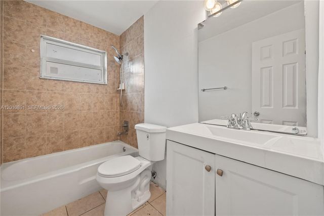 608 SW 16th Avenue, Fort Lauderdale, FL 33312