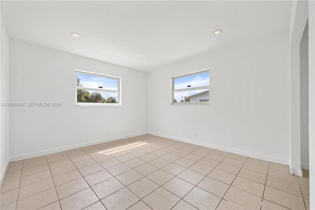 608 SW 16th Avenue, Fort Lauderdale, FL 33312