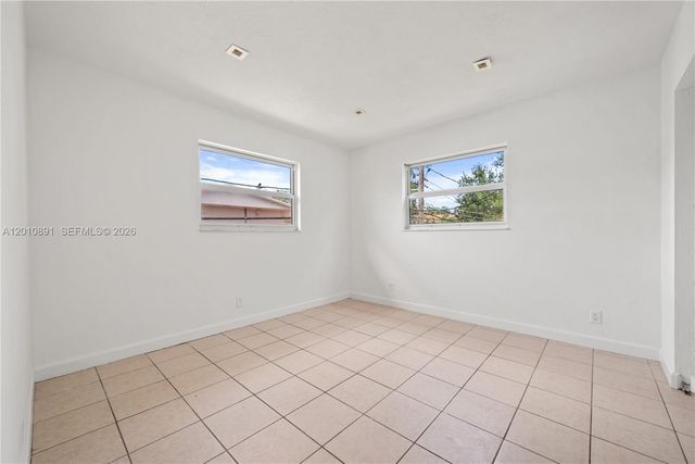 608 SW 16th Avenue, Fort Lauderdale, FL 33312