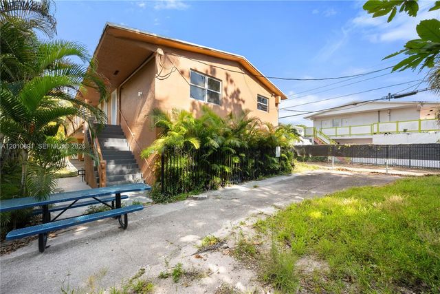 608 SW 16th Avenue, Fort Lauderdale, FL 33312
