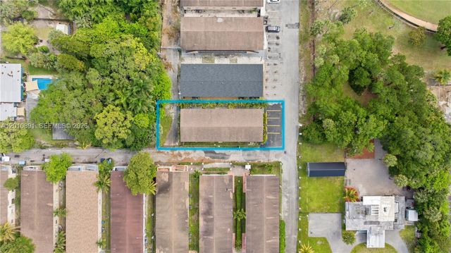 608 SW 16th Avenue, Fort Lauderdale, FL 33312