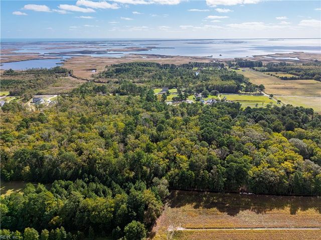 4237.5 Muddy Creek RD, Virginia Beach, VA 23457