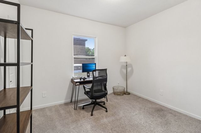 2573 Cinnamon Springs Road, Glenn Heights, TX 75154