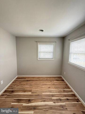 1411 HARRISON ST, Woodbridge, VA 22191