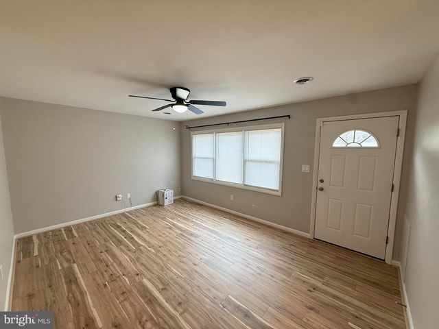 1411 HARRISON ST, Woodbridge, VA 22191