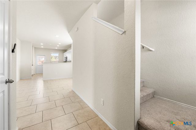 7346 Tradinghouse Lane, San Antonio, TX 78252