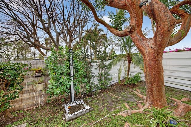 14610 SW 145th Pl, Miami, FL 33186