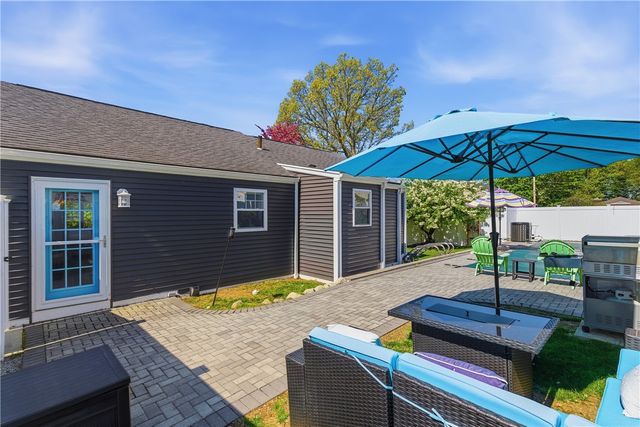 3811 Mendon Road, Cumberland, RI 02864