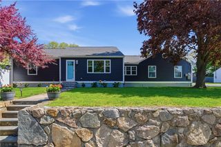 3811 Mendon Road, Cumberland, RI 02864