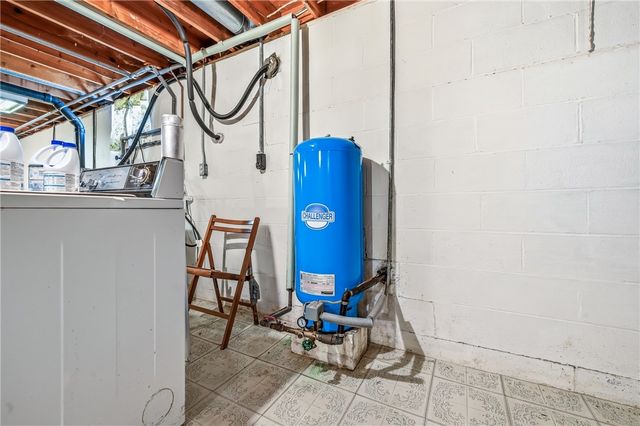 2913 SARANAC DRIVE, South Pymatuning Twp, PA 16150