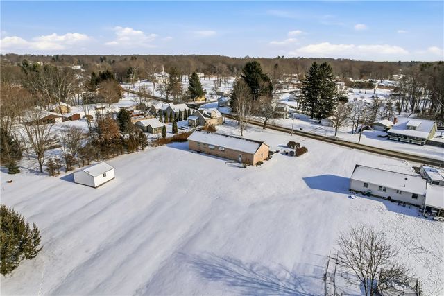 2913 SARANAC DRIVE, South Pymatuning Twp, PA 16150