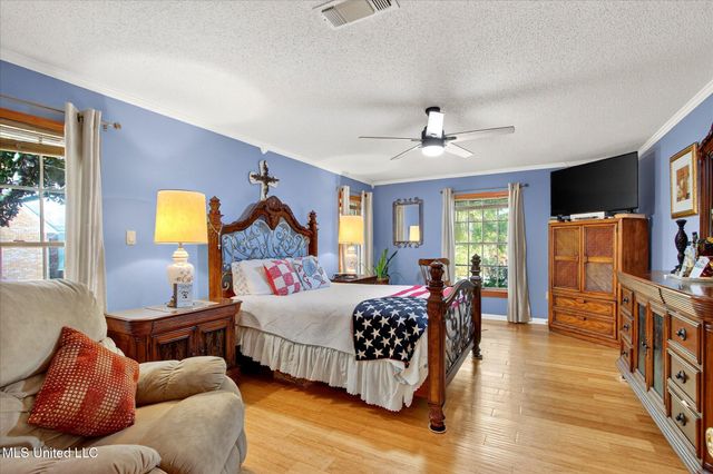 18581 W Wortham Road, Saucier, MS 39574